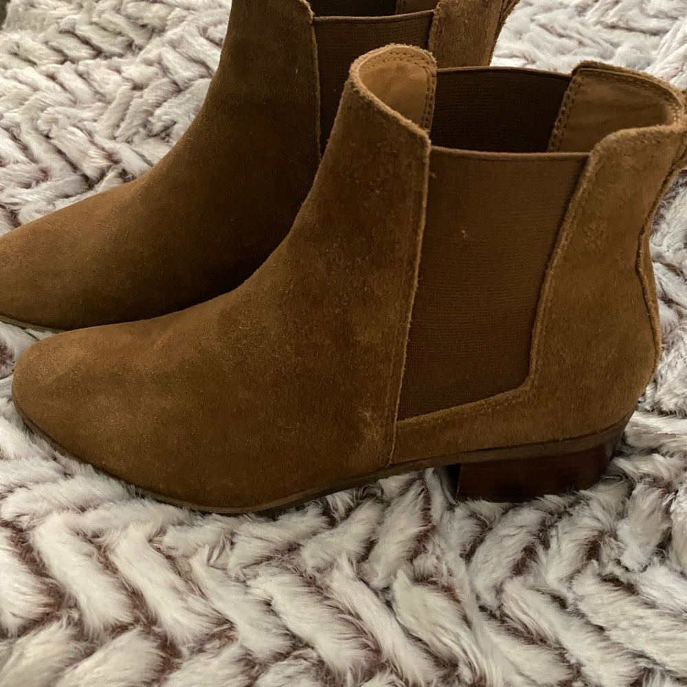 Steve Madden Dover ankle booties. Size 8 - great condition, hardly worn